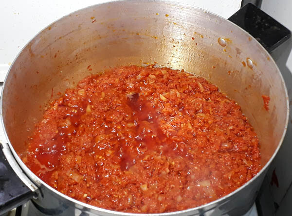 frying tomato